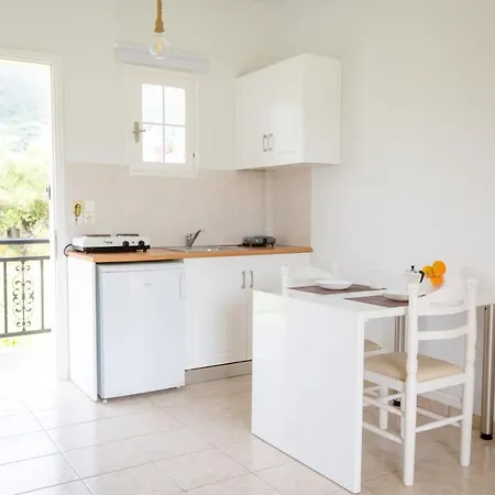 Tropical Apartman Alikész